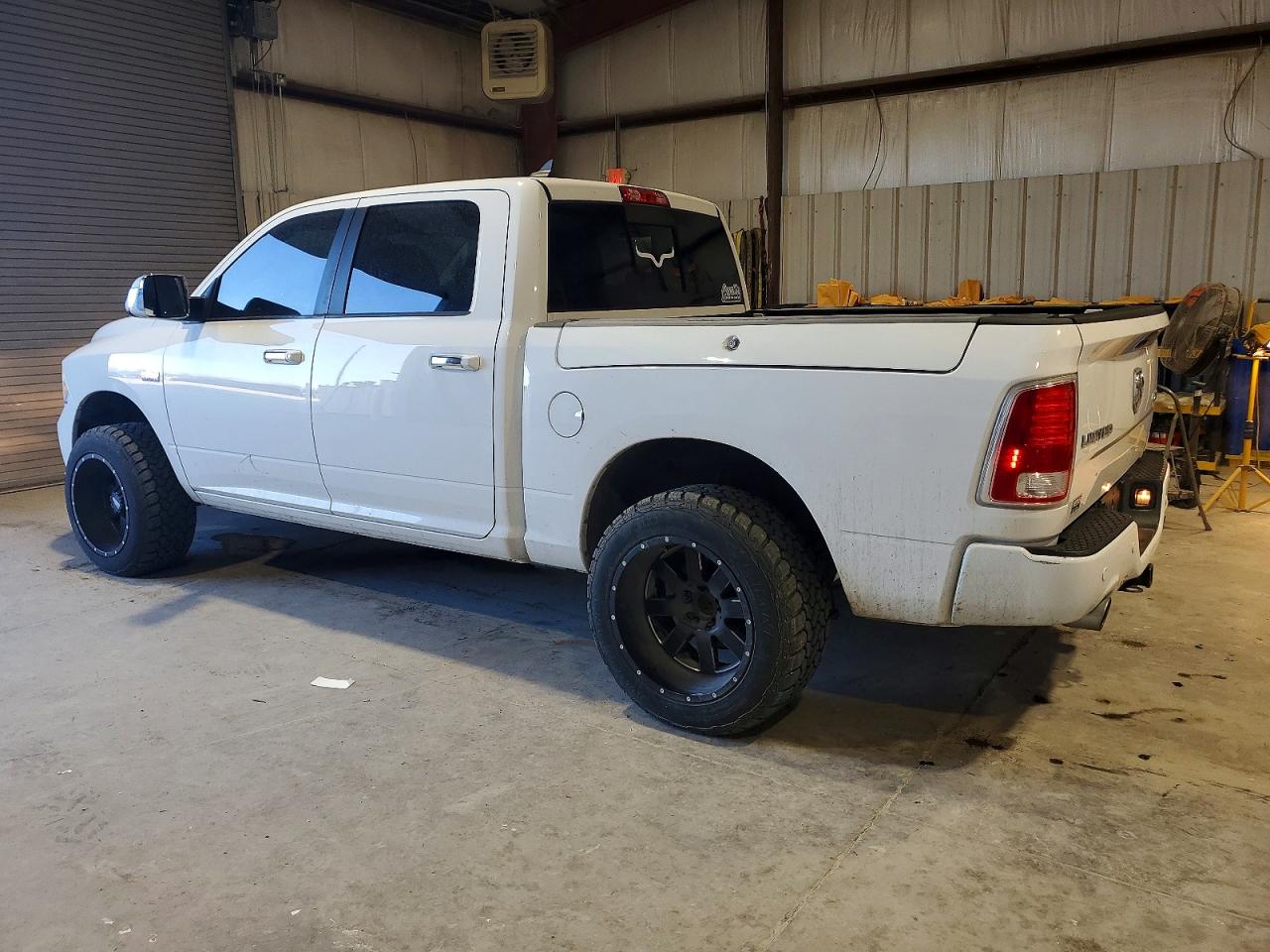 2014 RAM 1500 LONGHORN photo 3