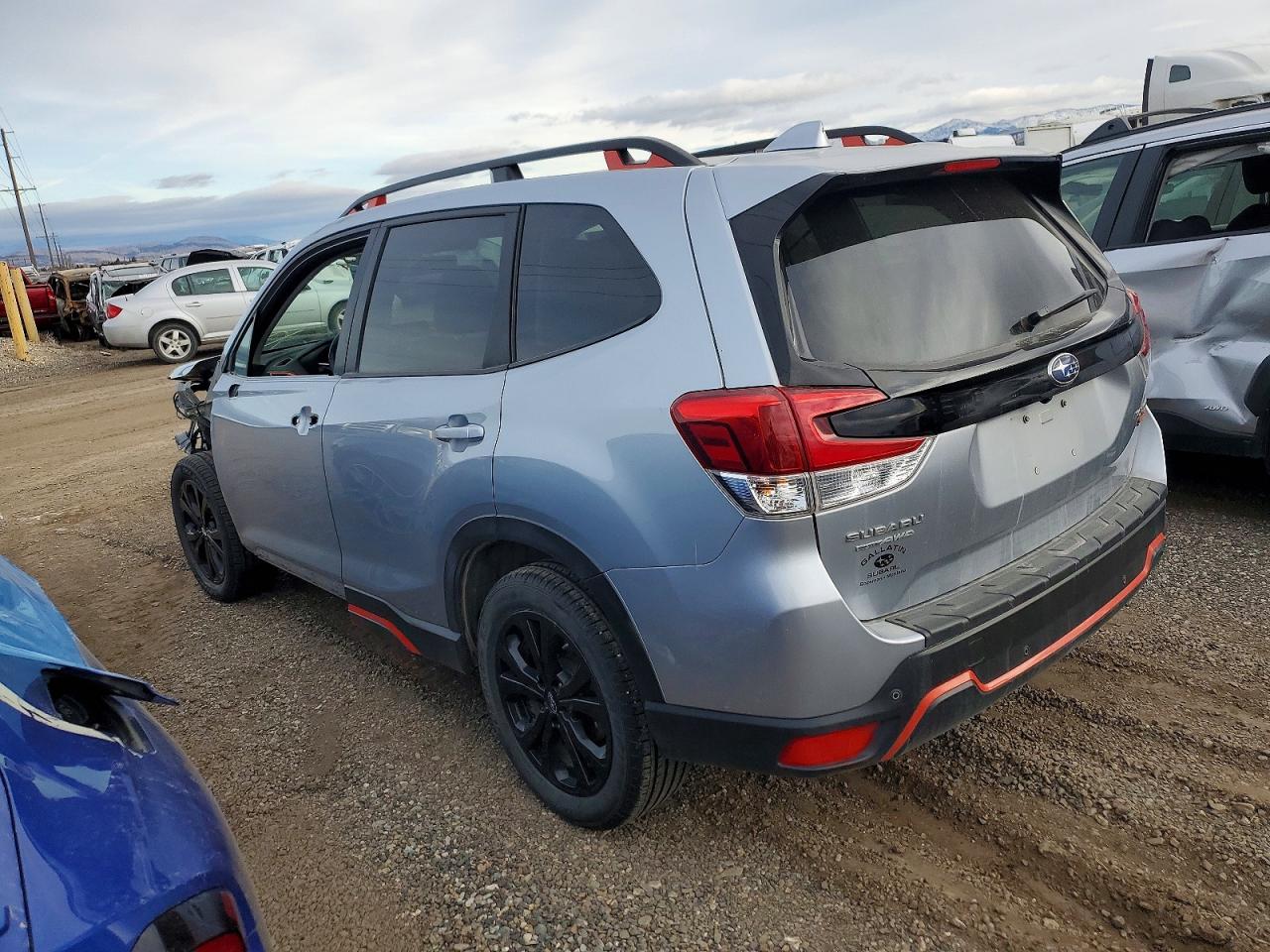 2019 SUBARU FORESTER SPORT photo 2