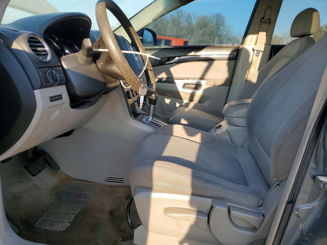 2009 SATURN VUE XE photo 7