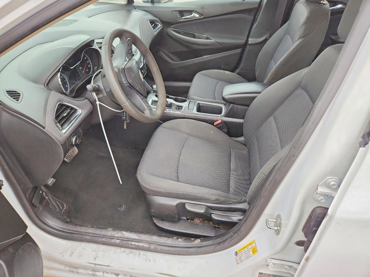2017 CHEVROLET CRUZE LT photo 7