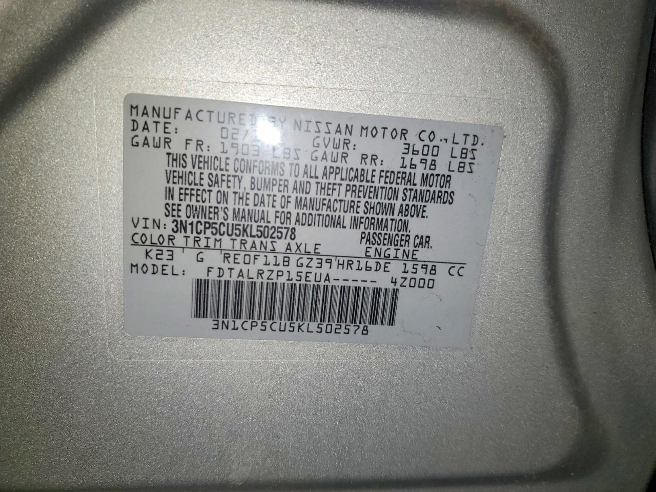 2019 NISSAN KICKS S photo 13