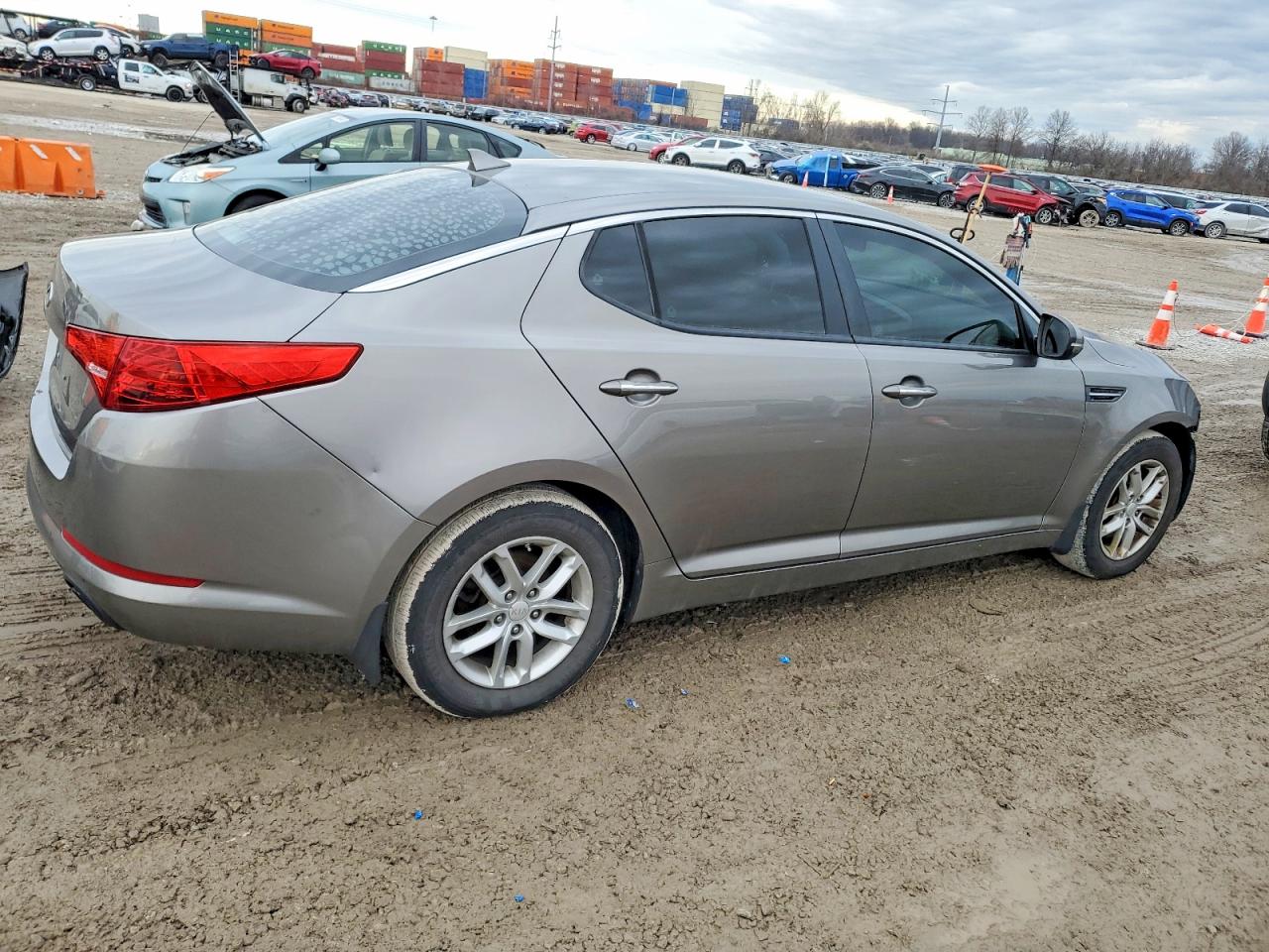 2013 KIA OPTIMA LX photo 3