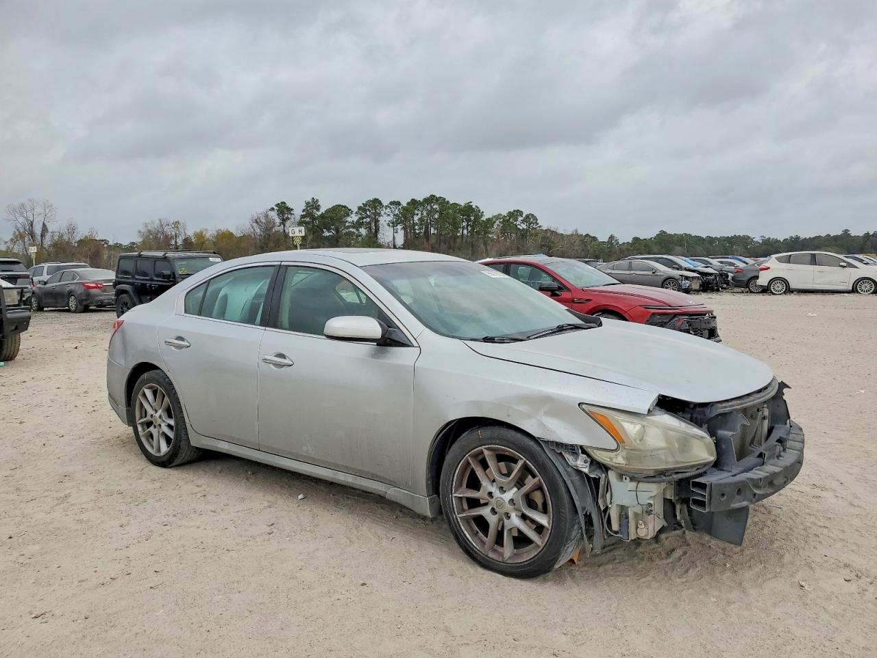 2009 NISSAN MAXIMA S photo 4