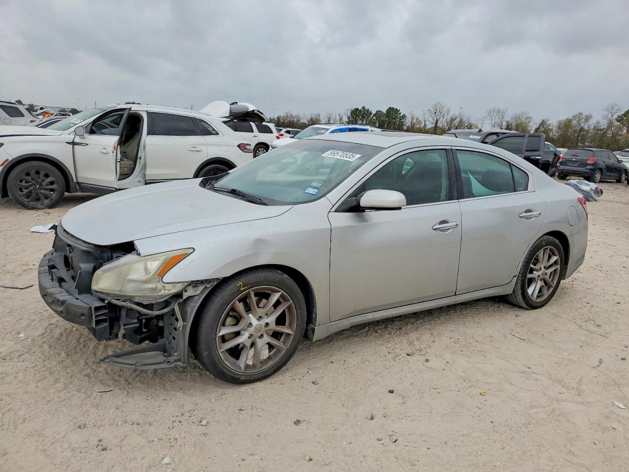 2009 NISSAN MAXIMA