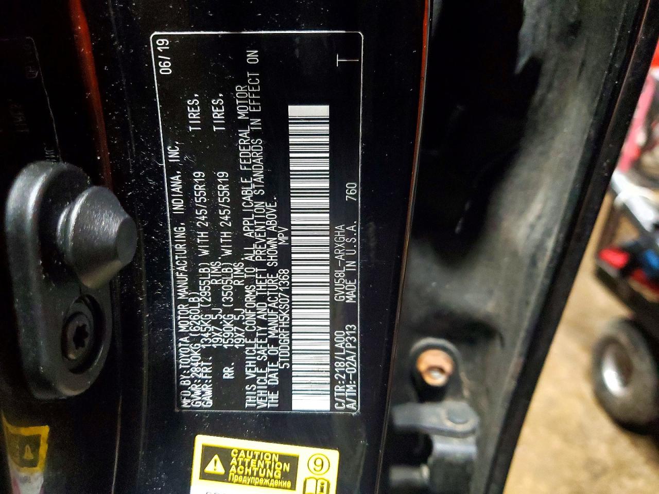 2019 TOYOTA HIGHLANDER HYBRID LIMITED PLATINUM photo 25
