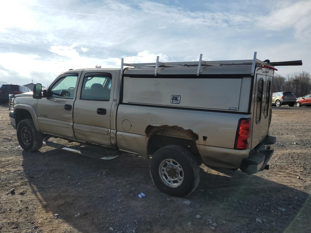 2005 CHEVROLET SILVERADO K2500 HEAVY DUTY photo 2
