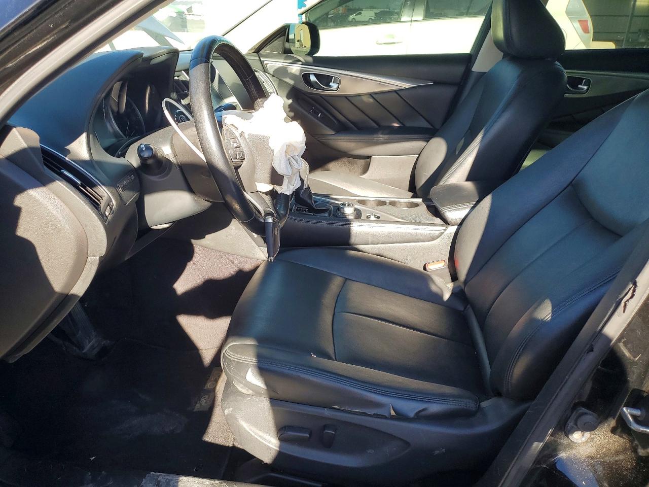 2015 INFINITI Q50 BASE photo 7