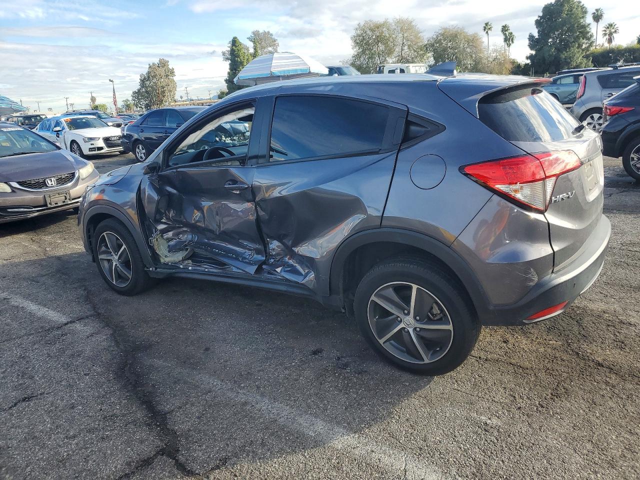 2021 HONDA HR-V EX photo 2