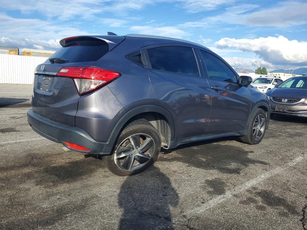 2021 HONDA HR-V EX photo 3