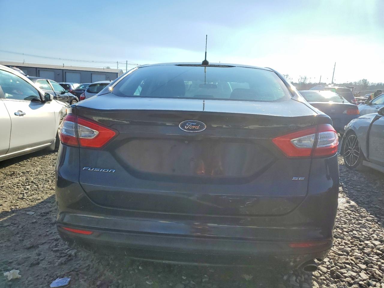 2016 FORD FUSION SE photo 6
