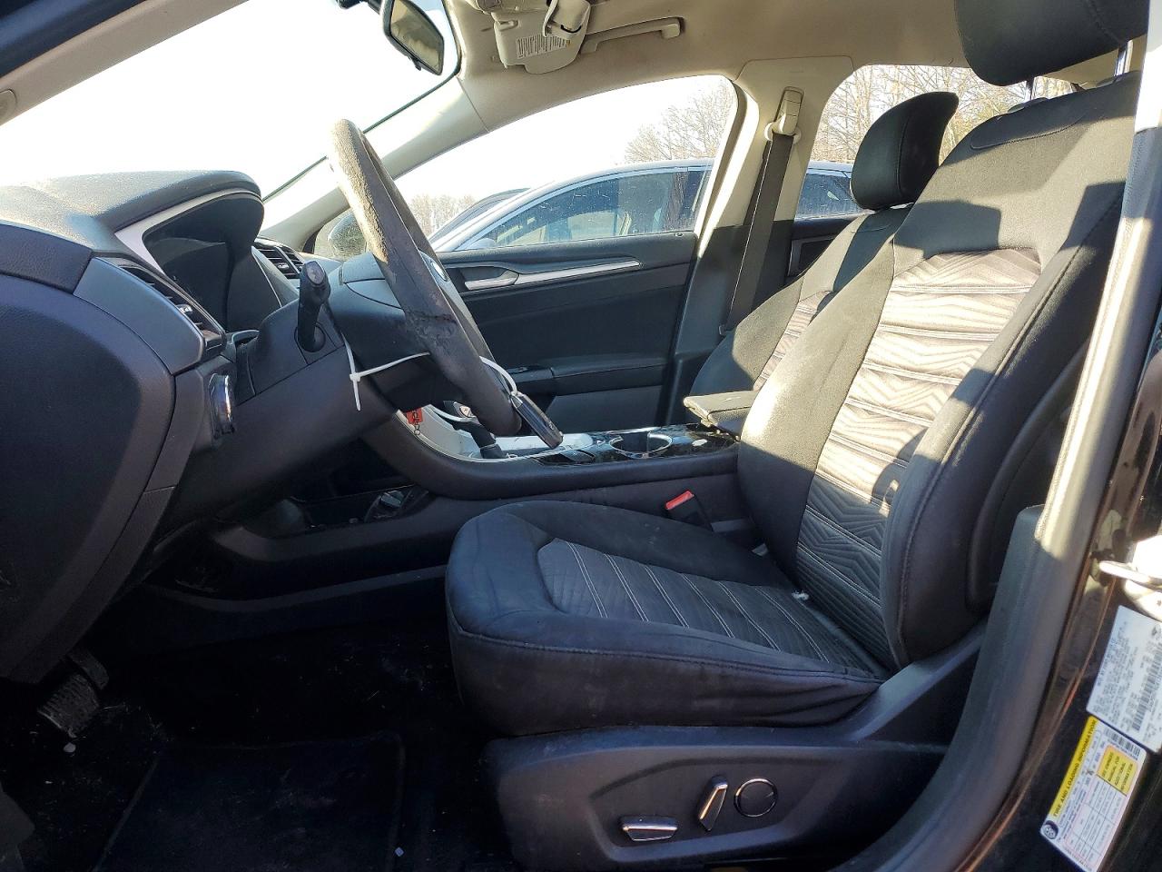2016 FORD FUSION SE photo 7