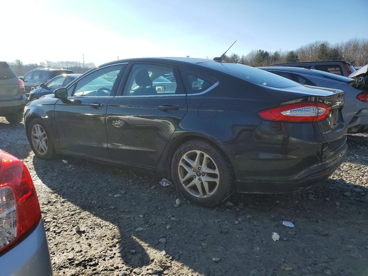 2016 FORD FUSION SE photo 2