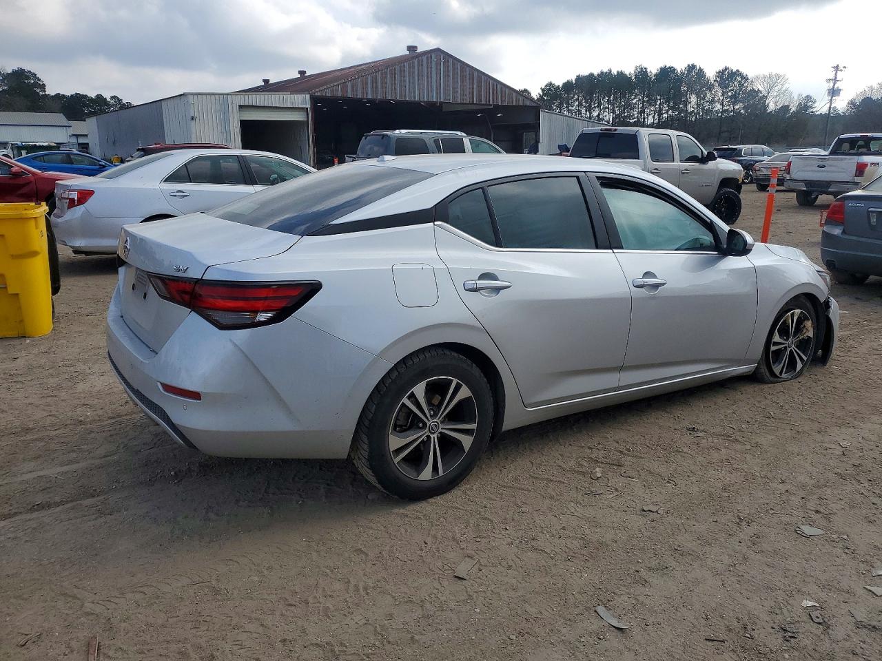 2023 NISSAN SENTRA SV photo 3