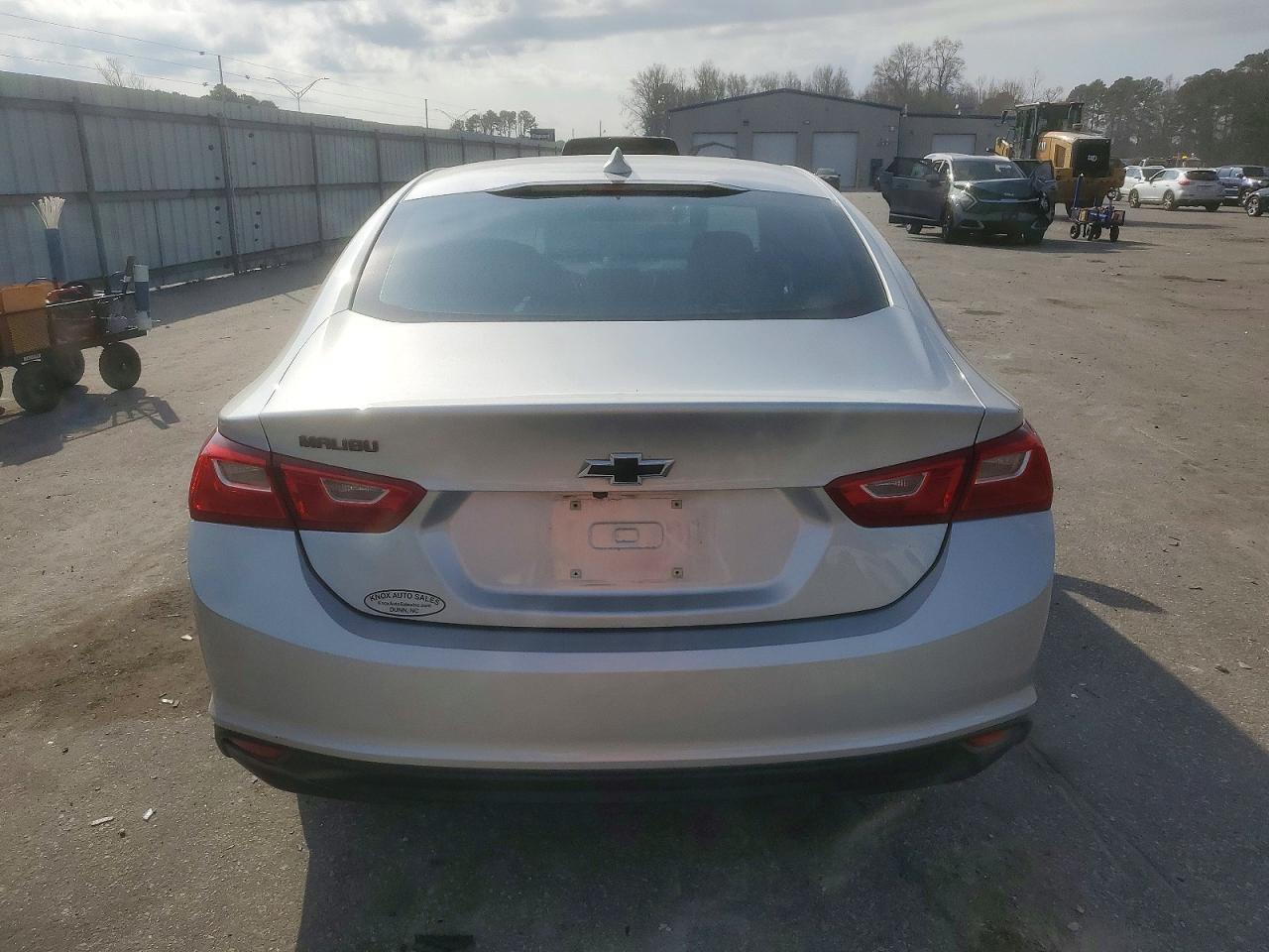 2018 CHEVROLET MALIBU LT photo 6