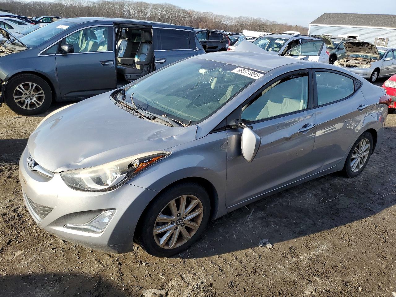 2014 HYUNDAI ELANTRA
