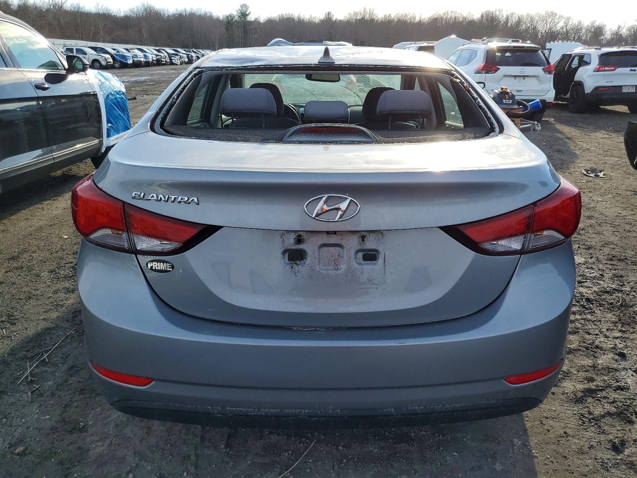 2014 HYUNDAI ELANTRA SE photo 6