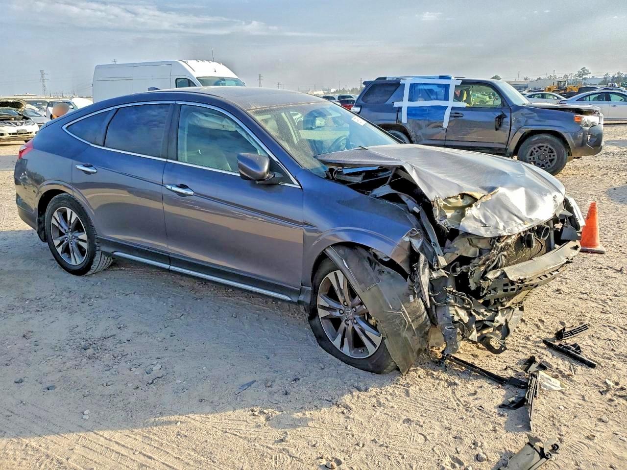2015 HONDA CROSSTOUR EXL photo 4