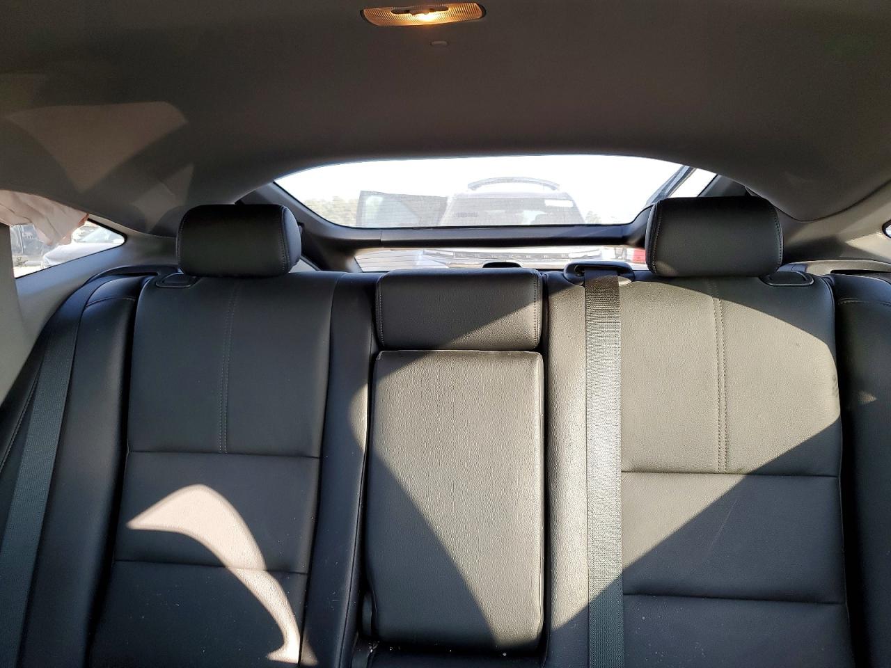 2015 HONDA CROSSTOUR EXL photo 10