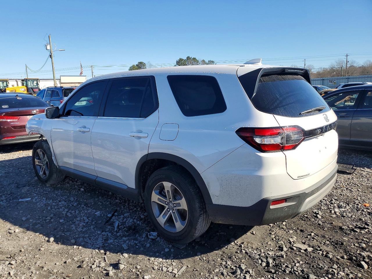 2025 HONDA PILOT EXL photo 2