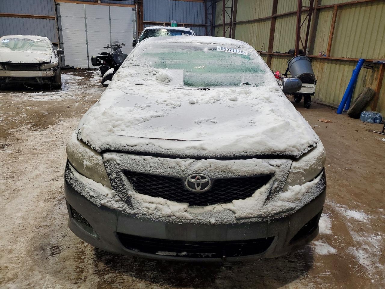 2010 TOYOTA COROLLA BASE photo 5