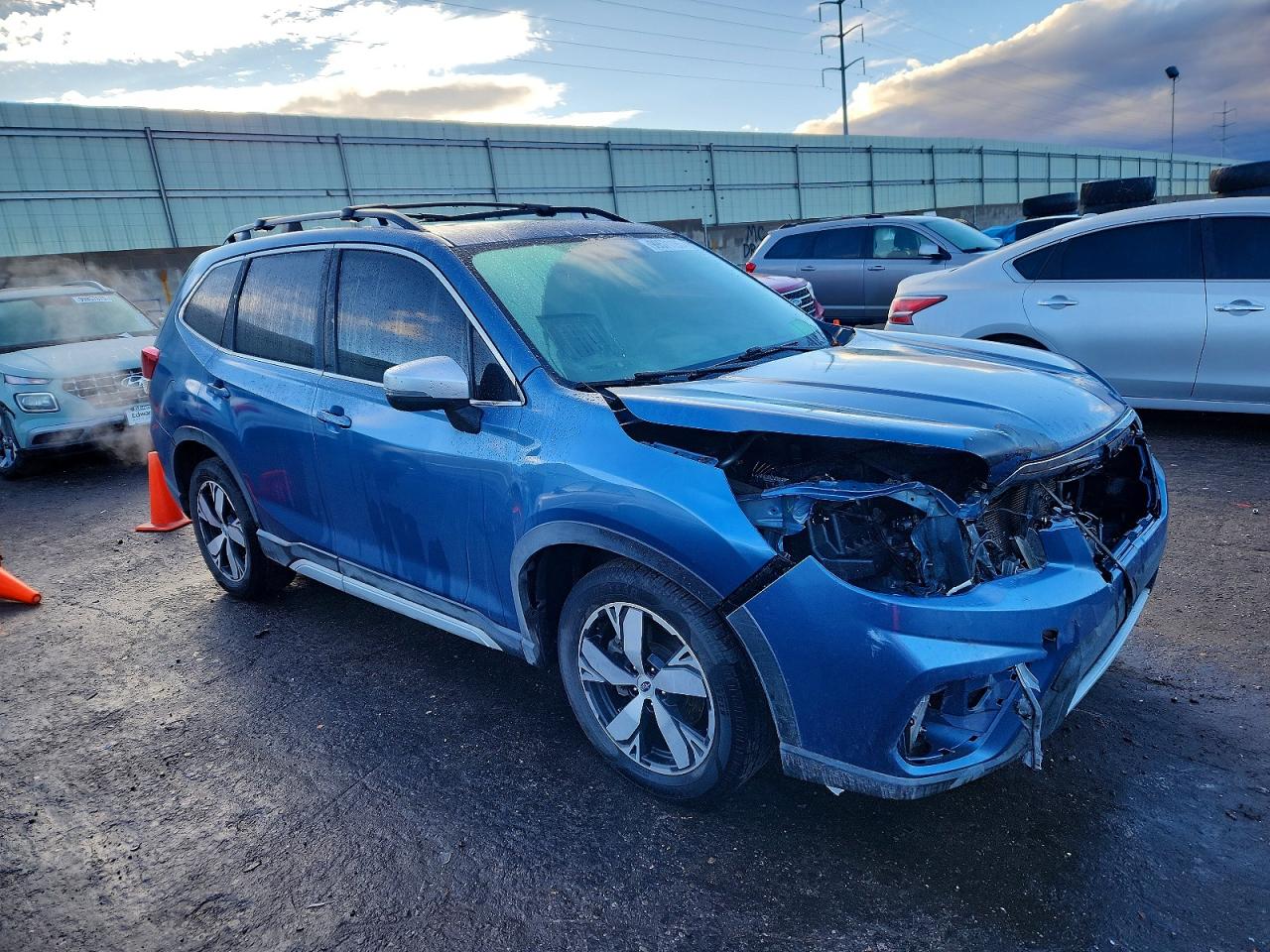 2020 SUBARU FORESTER TOURING photo 4
