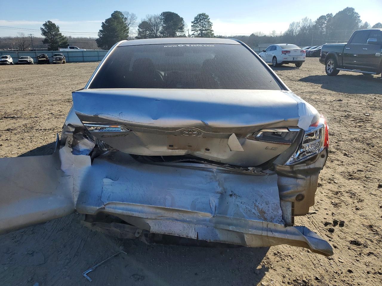 2013 TOYOTA CAMRY L photo 6