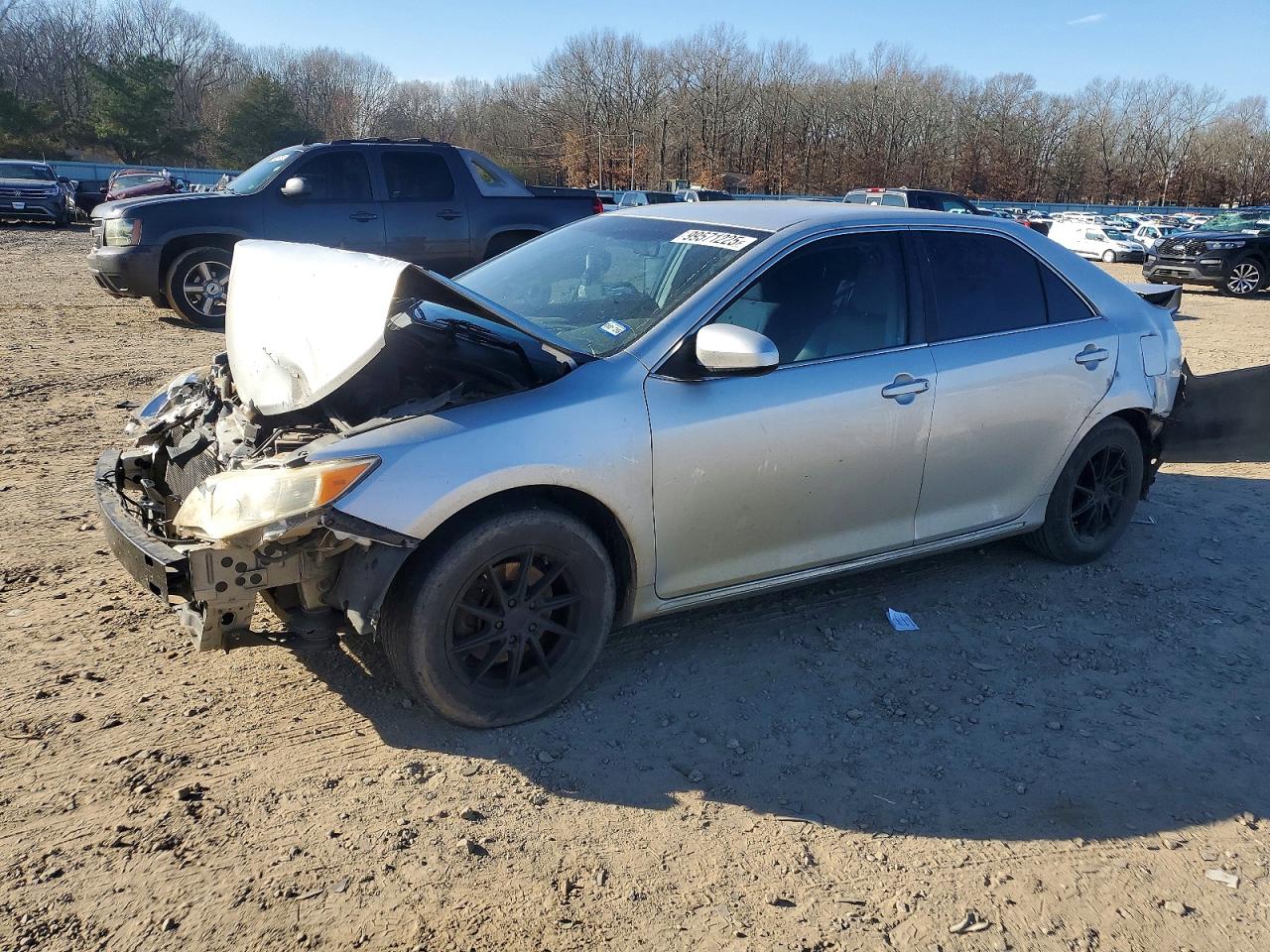2013 TOYOTA CAMRY