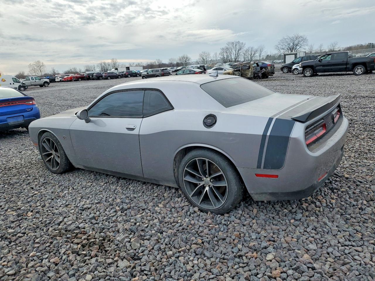 2016 DODGE CHALLENGER R/T SCAT PACK photo 2