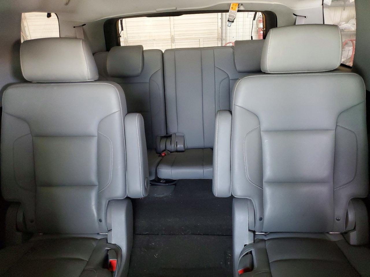 2015 CHEVROLET TAHOE K1500 LT photo 10