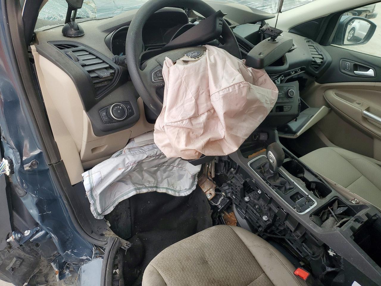 2019 FORD ESCAPE SE photo 8
