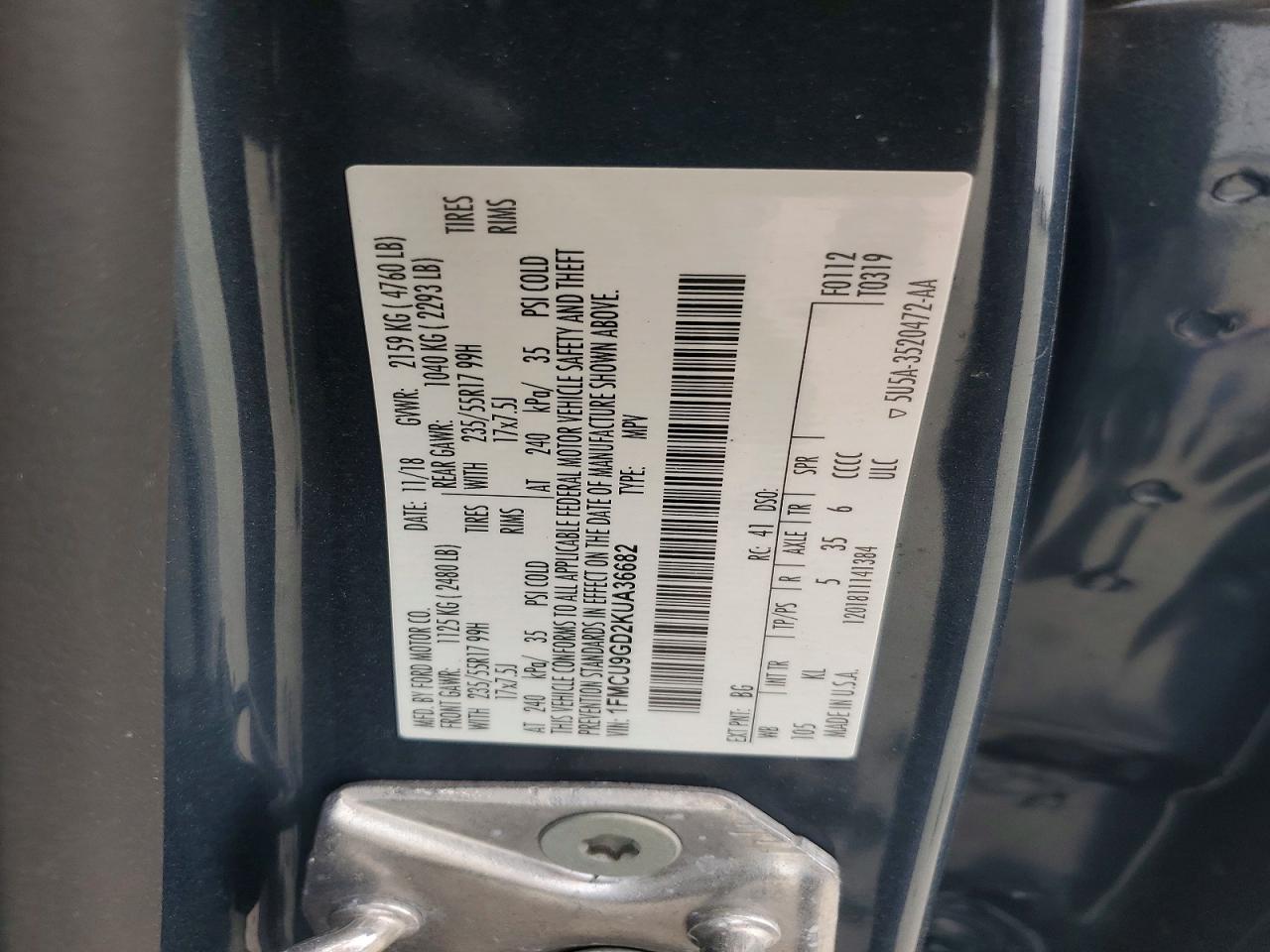 2019 FORD ESCAPE SE photo 12