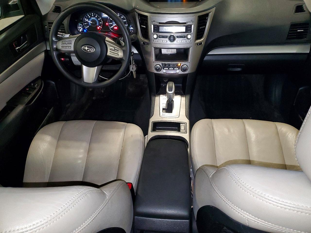 2011 SUBARU LEGACY 2.5I photo 8