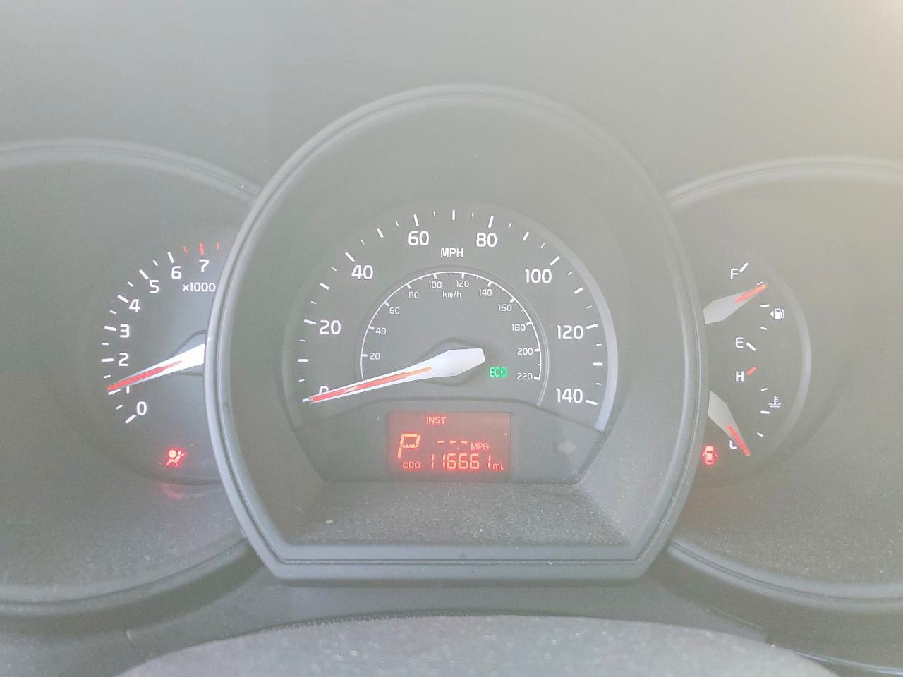 2016 KIA RIO LX photo 9