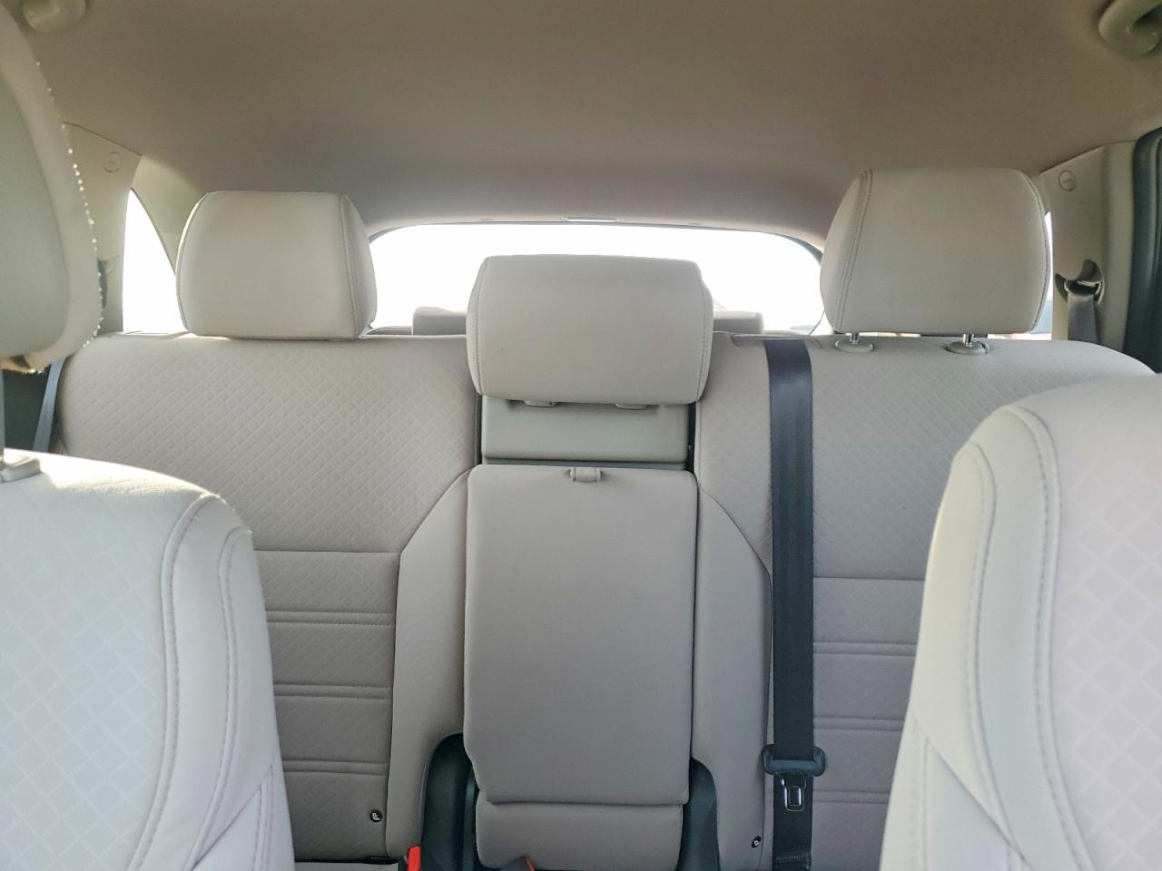 2017 KIA SORENTO LX photo 10