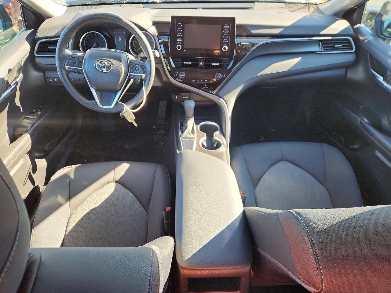 2023 TOYOTA CAMRY LE photo 15