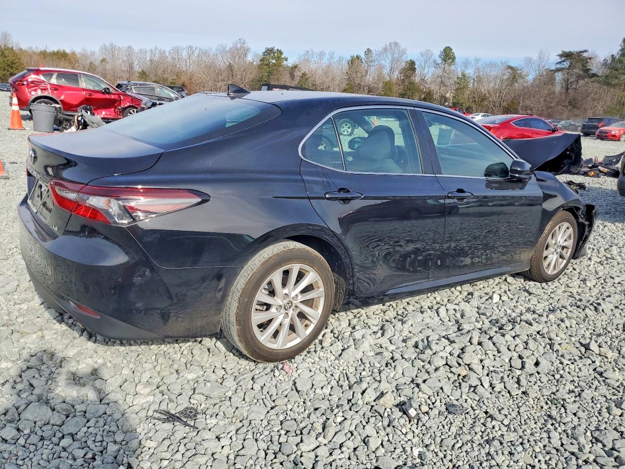 2023 TOYOTA CAMRY LE photo 5