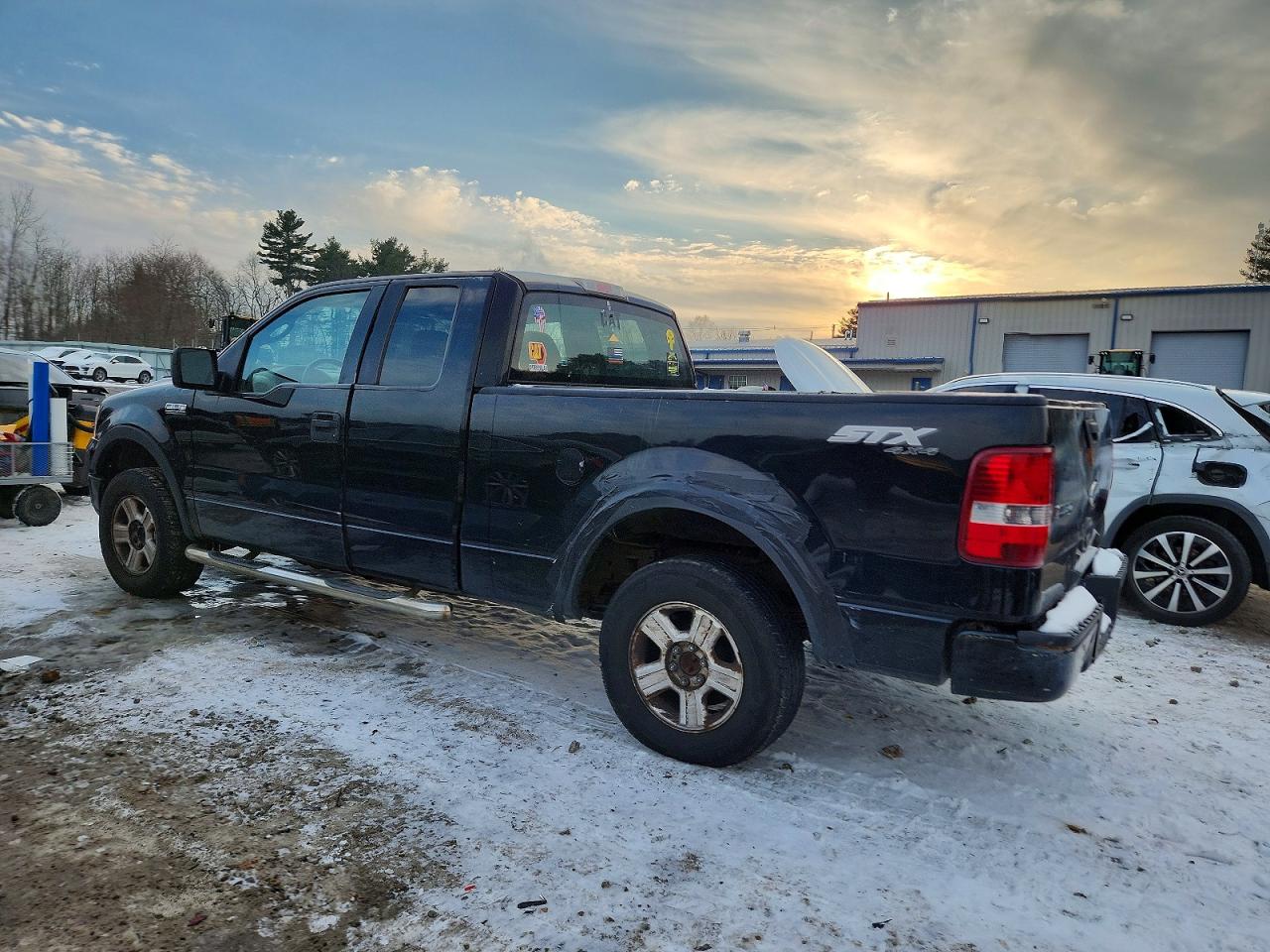 2005 FORD F150 photo 2