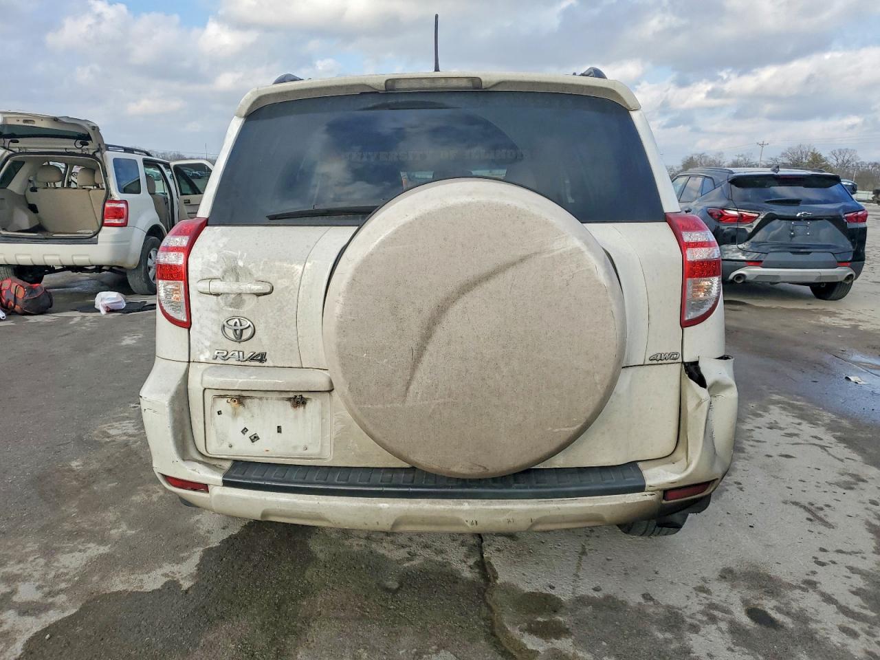 2012 TOYOTA RAV4 photo 6
