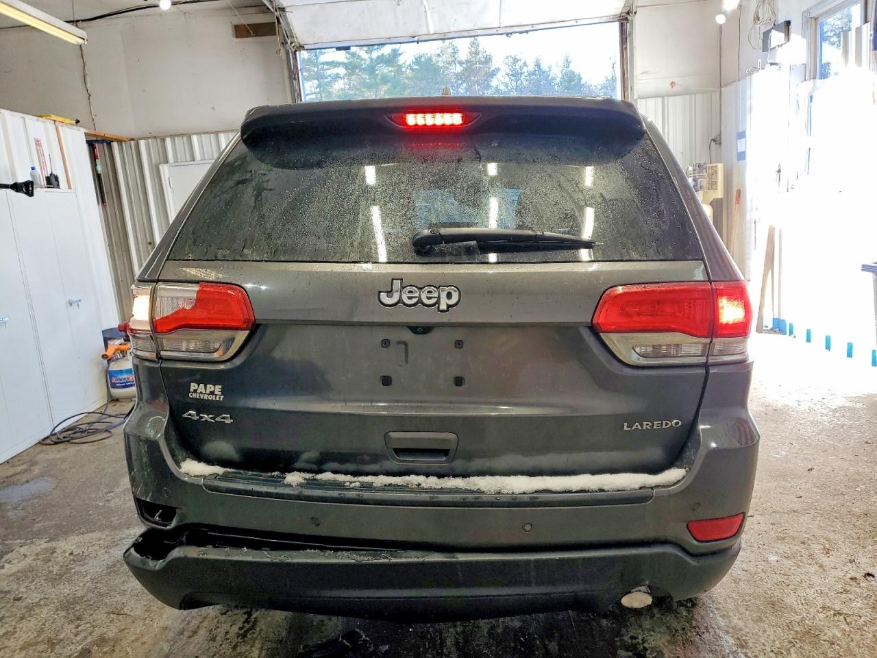 2018 JEEP GRAND CHEROKEE LAREDO photo 6