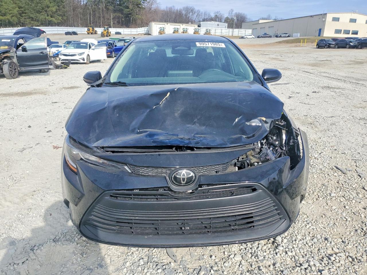 2025 TOYOTA COROLLA LE photo 5