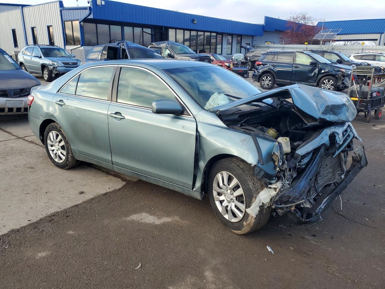 2009 TOYOTA CAMRY BASE photo 4
