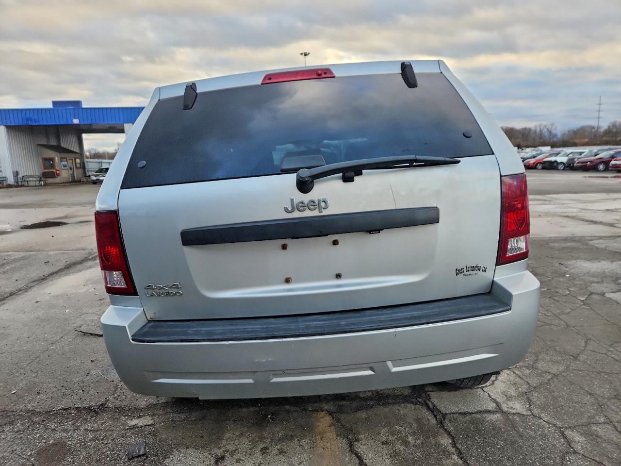 2008 JEEP GRAND CHEROKEE LAREDO photo 6