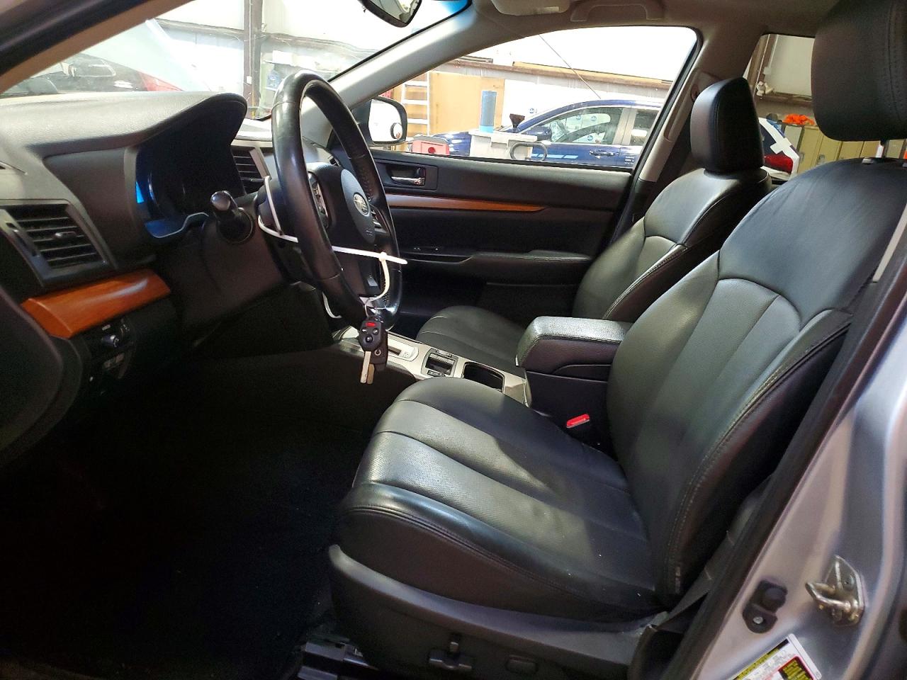 2014 SUBARU OUTBACK 3.6R LIMITED photo 7