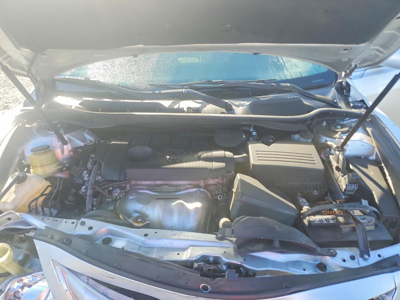 2011 TOYOTA CAMRY BASE photo 11