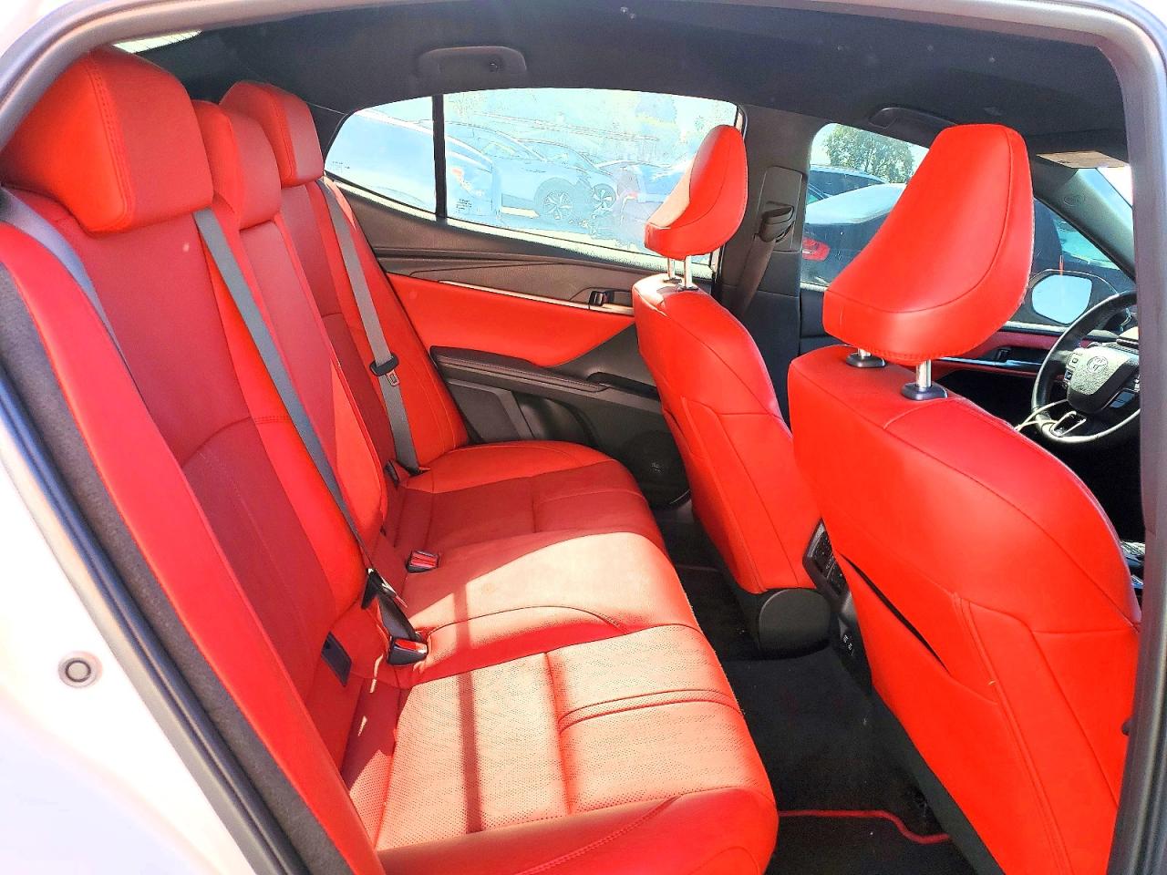 2025 TOYOTA CAMRY XSE photo 10