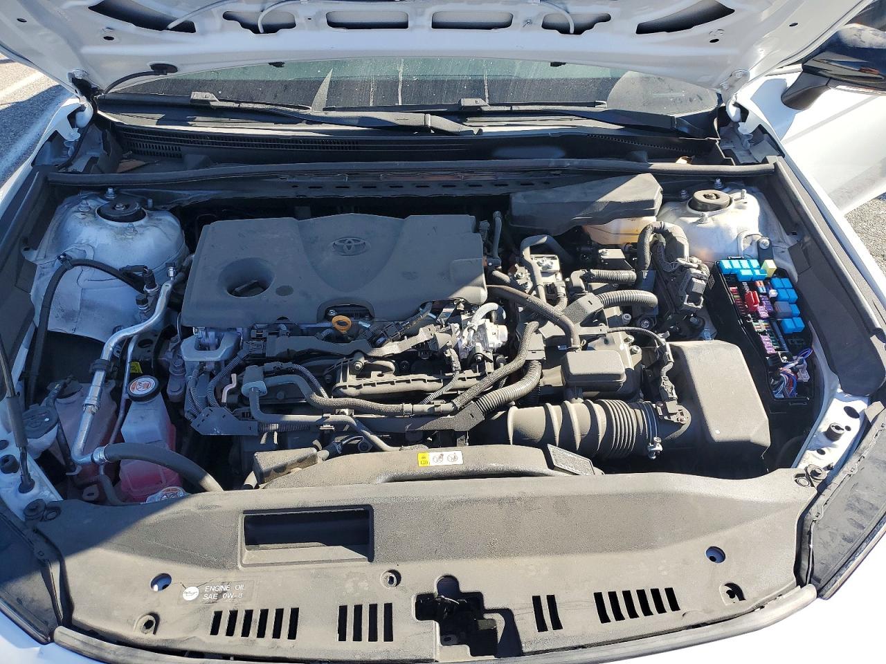 2025 TOYOTA CAMRY XSE photo 11