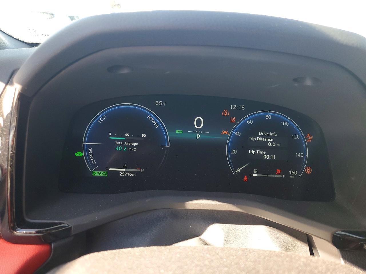 2025 TOYOTA CAMRY XSE photo 9