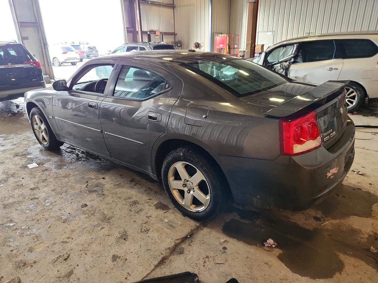 2010 DODGE CHARGER photo 2