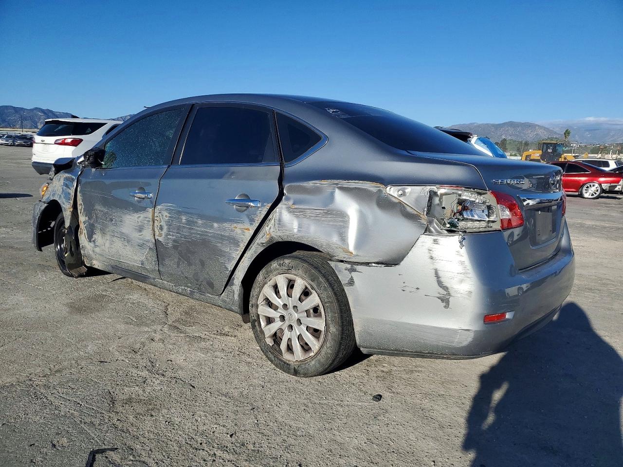 2014 NISSAN SENTRA photo 2