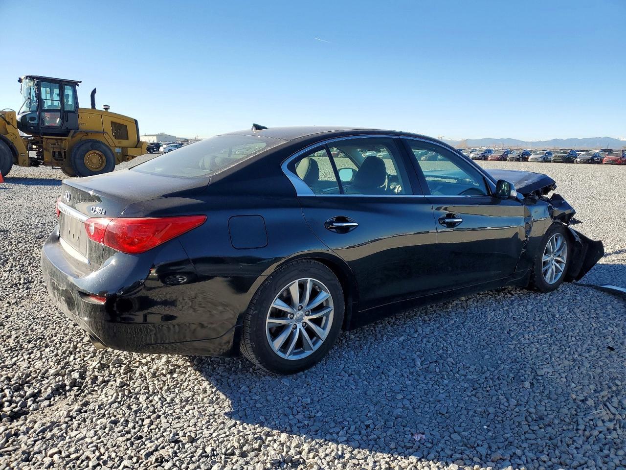 2015 INFINITI Q50 BASE photo 3